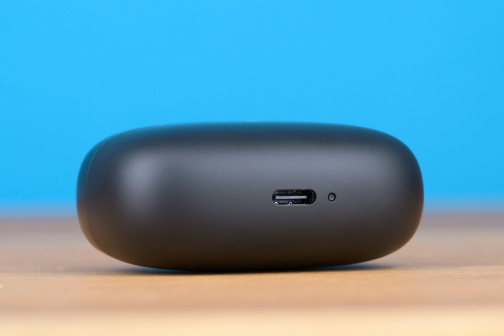 Bowers & Wilkins Pi8 – USB-C