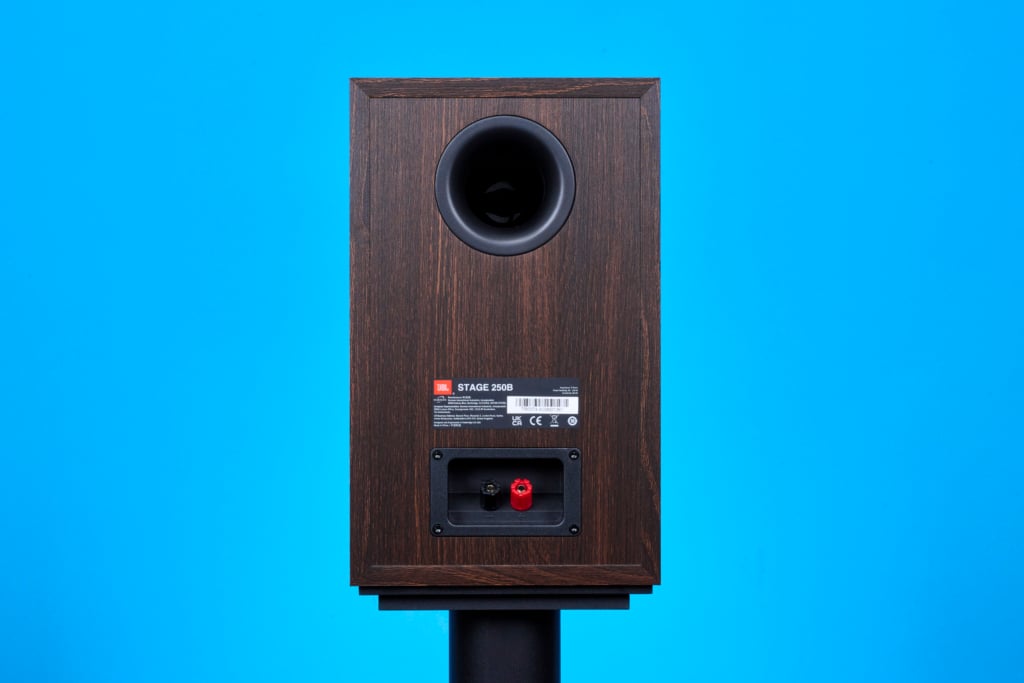 Rückseite JBL Stage 2-Serie 5.1-Lautsprecher-Set