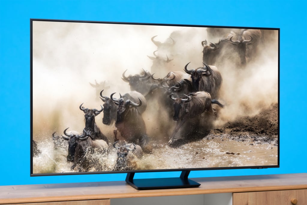 Samsung Q70D Schrägansicht