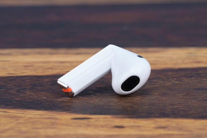 Apple AirPods 4 ANC vs Samsung Galaxy Buds3 Klang