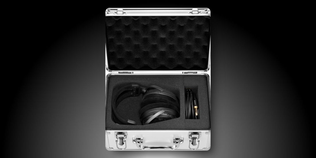 Die Audio-Technica ATH-ADX3000 stehen für HiFi-Kopfhörer.