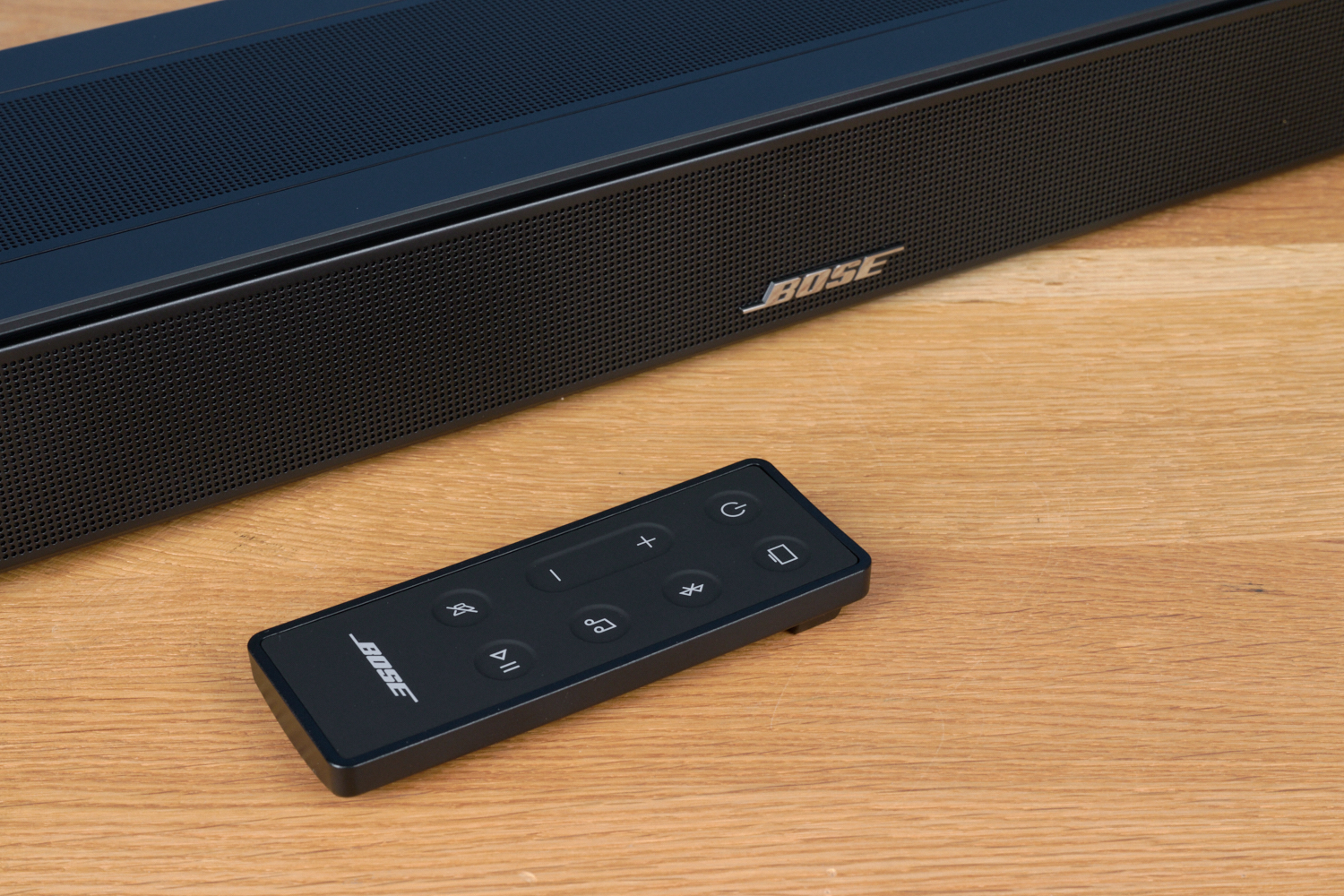 Bose Soundbar Mit Tv Fernbedienung Steuern Bose Smart Soundbar im Test – kompakte Soundbar mit Atmos und KI - HIFI.DE