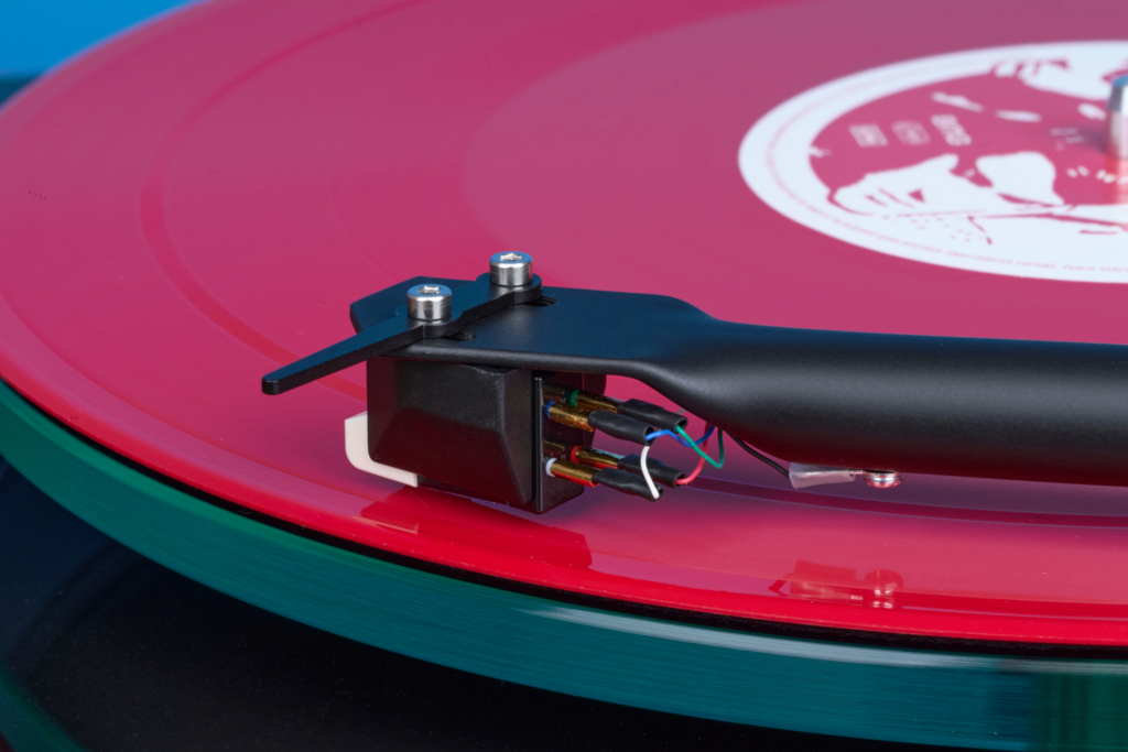 Pro-Ject T2 W Headshell Detail