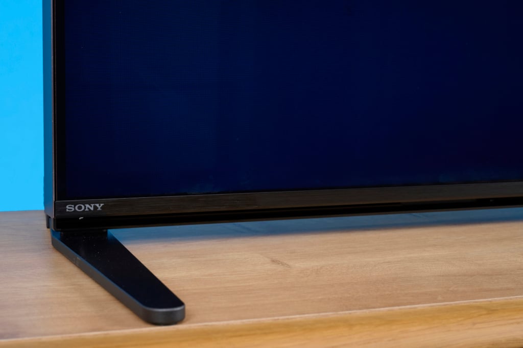 Standfüße Sony Bravia 9 außen, flach