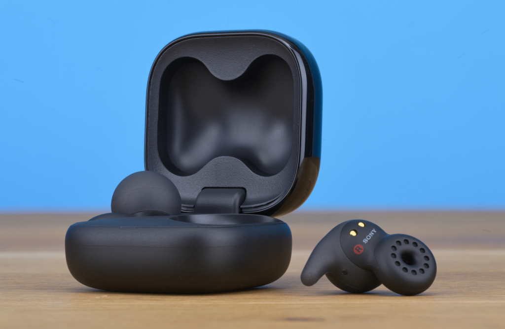 Sony LinkBuds Open – Neben dem offenen Case