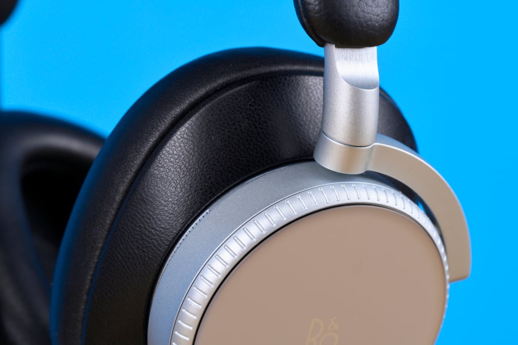 Bang und Olufsen Beoplay H100 im Test Design