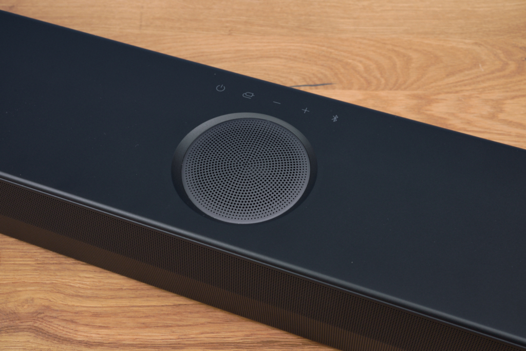 LG DS70TR Center Upfiring Speaker