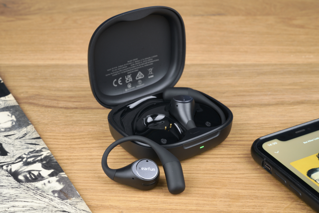 EarFun OpenJump – Buds und Case