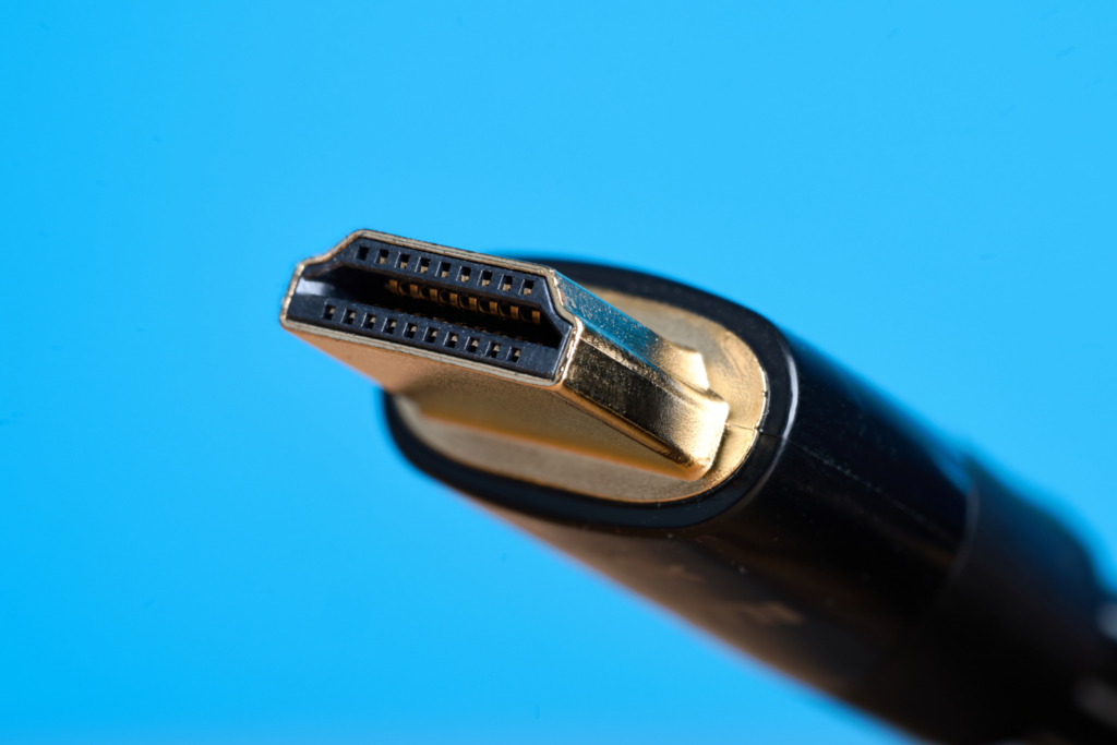 <<HDMI 2.2 Stecker