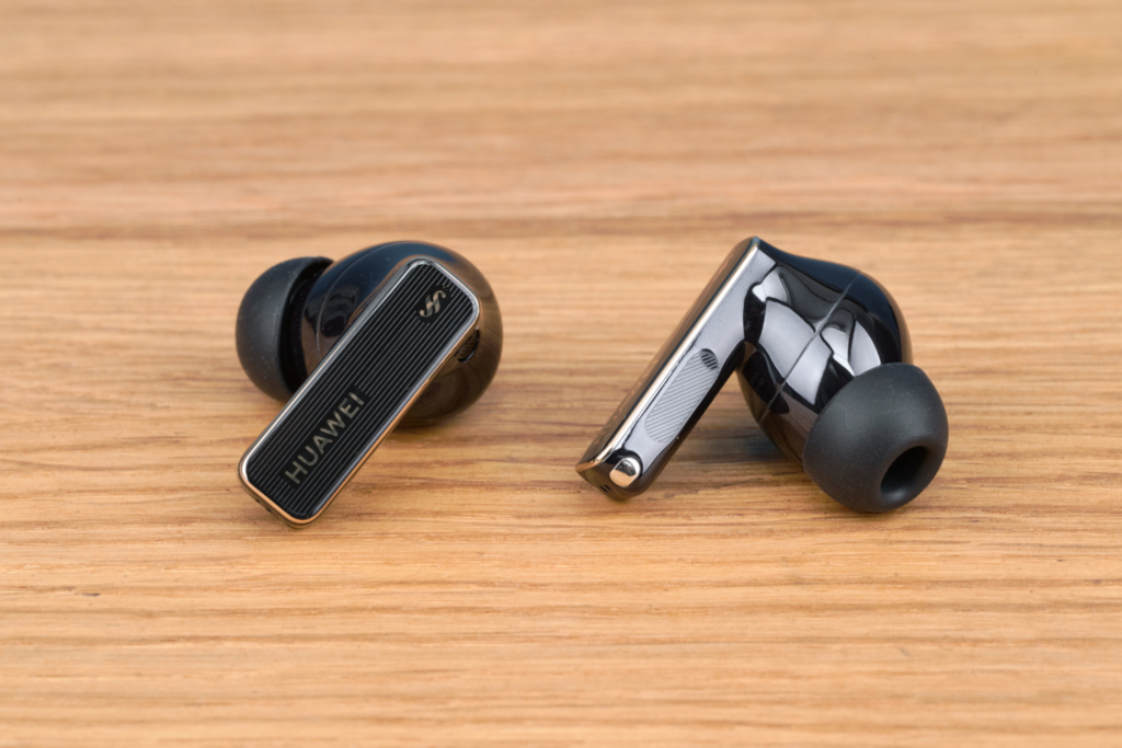 Huawei FreeBuds Pro 4 – Buds seitlich