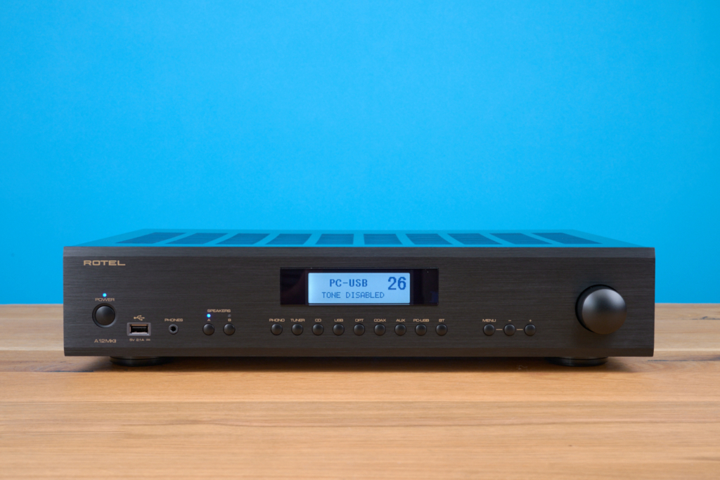 Rotel A12 MKII – Frontalansicht