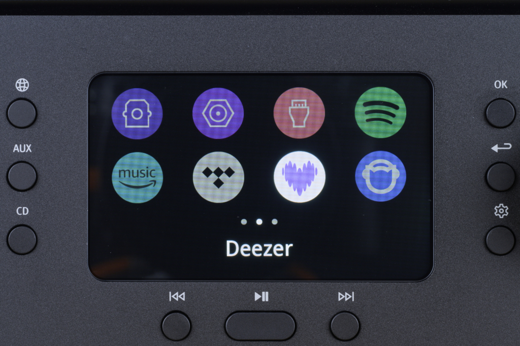 Sonoro Meisterstück (Gen. 2) – Deezer im Menü