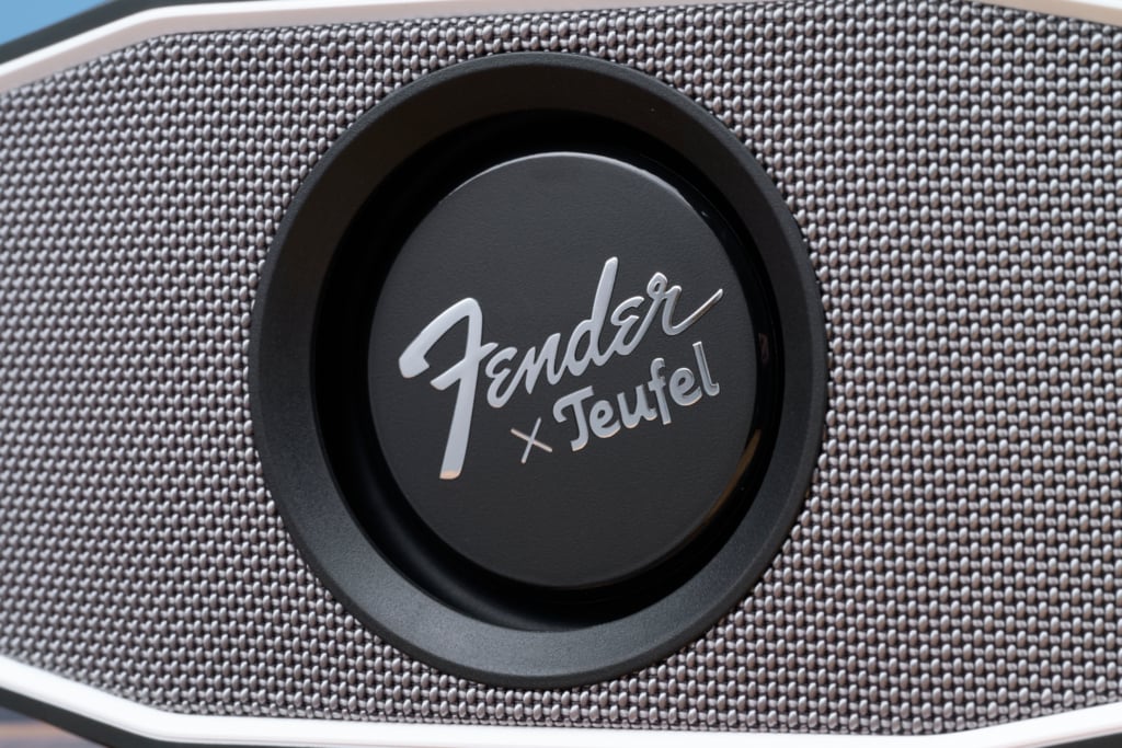 Teufel Rockster Go 2 Test | Detailaufnahem Radiator