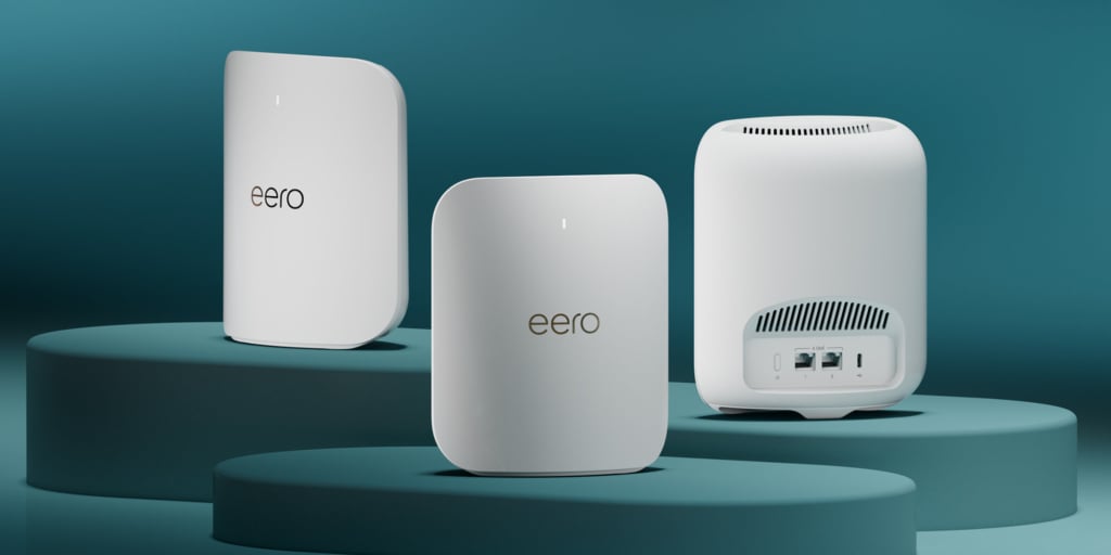 Der eero Pro 7 zeigt sich von seinen besten Seiten.