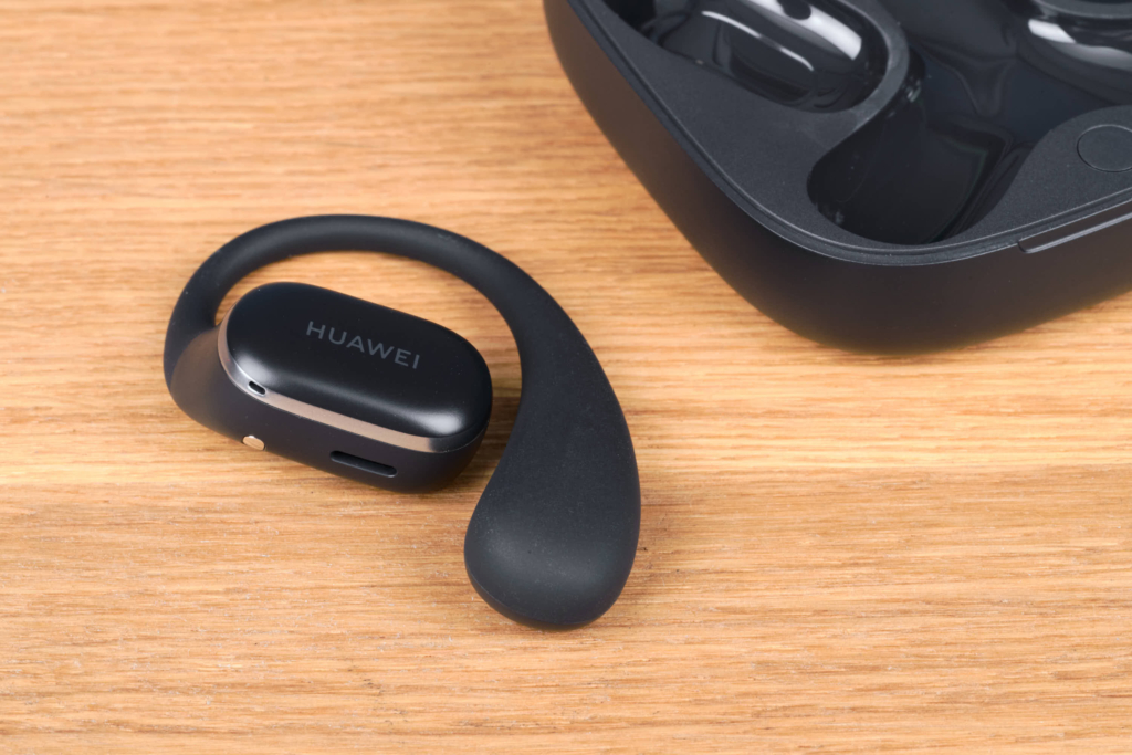 Huawei FreeArc – Neben dem Case