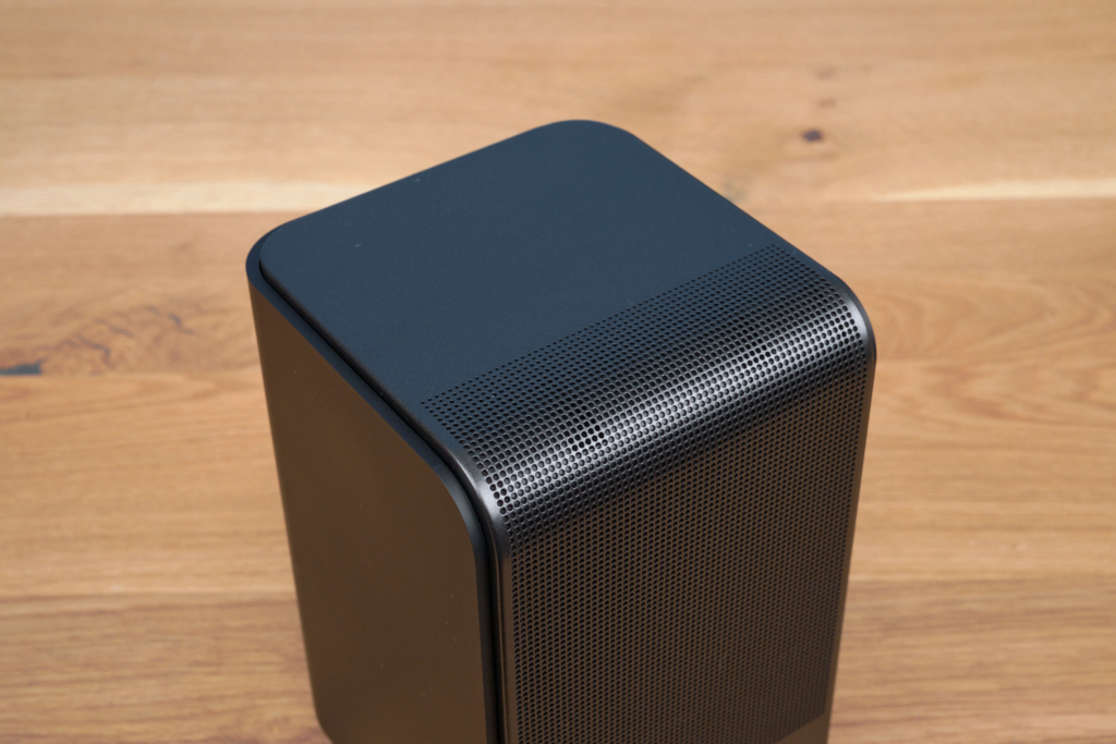 Detailaufnahme Oberseite Rear-Speaker