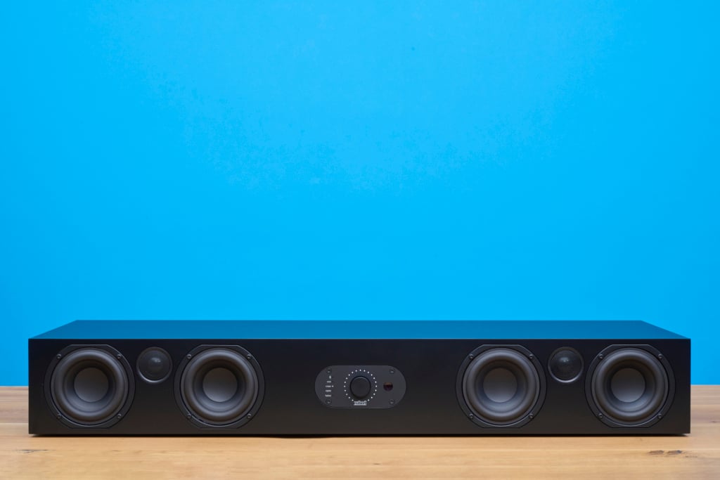 Nubert-Soundbar ohne Center-Speaker für klare Dialoge