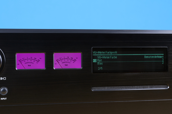 T+A R 2500 R VU Meter Lila