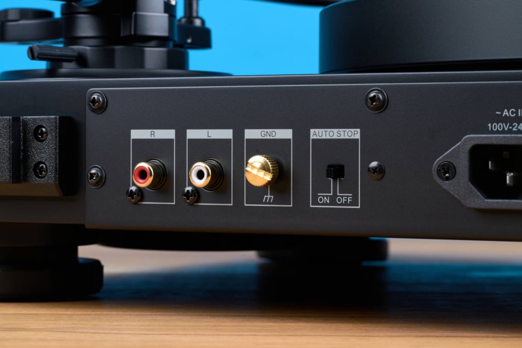 Audio-Technica AT-LP8X im Test – Rueckseite