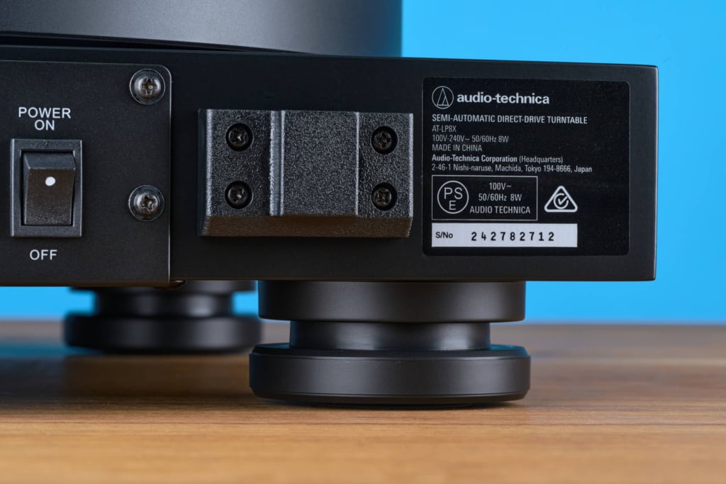 Audio-Technica AT-LP8X im Test – Standfuesse