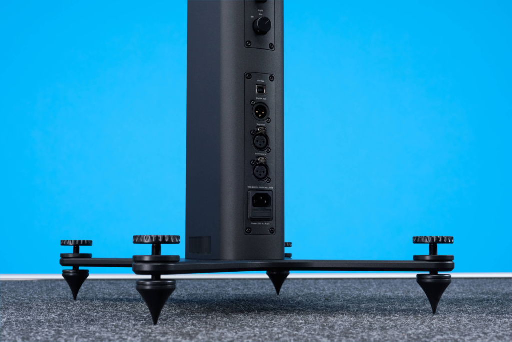 Dynaudio Confidence 20A Schnittstellen