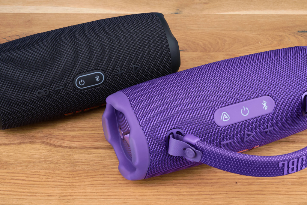 JBL Charge 6 Test | Vergleich der Knöpfe
