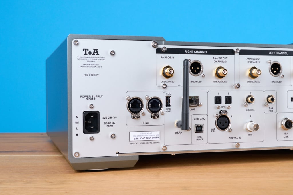 T+A PSD 3100 HV Rückseite Anschlüsse links