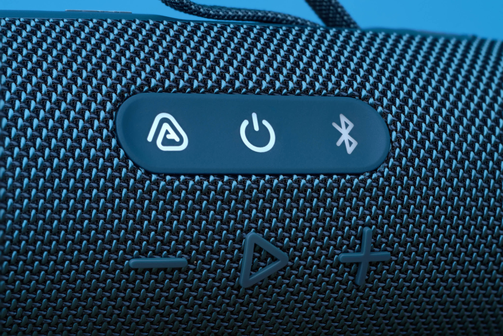 JBL Flip 7 – Auracast-Button