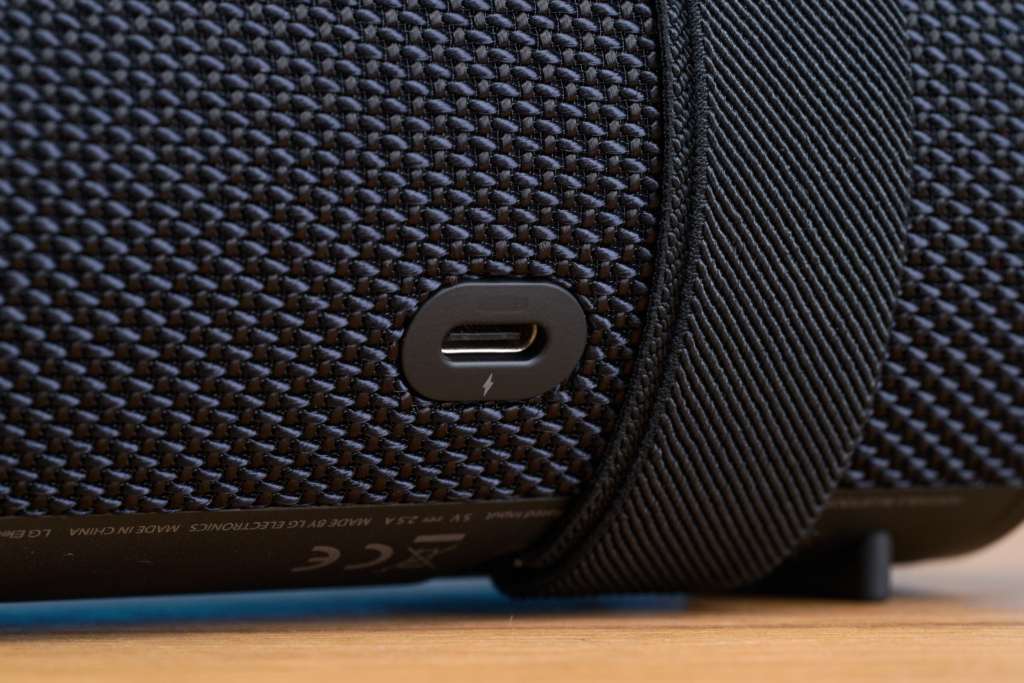 LG xboom Grab – USB-C-Stecker