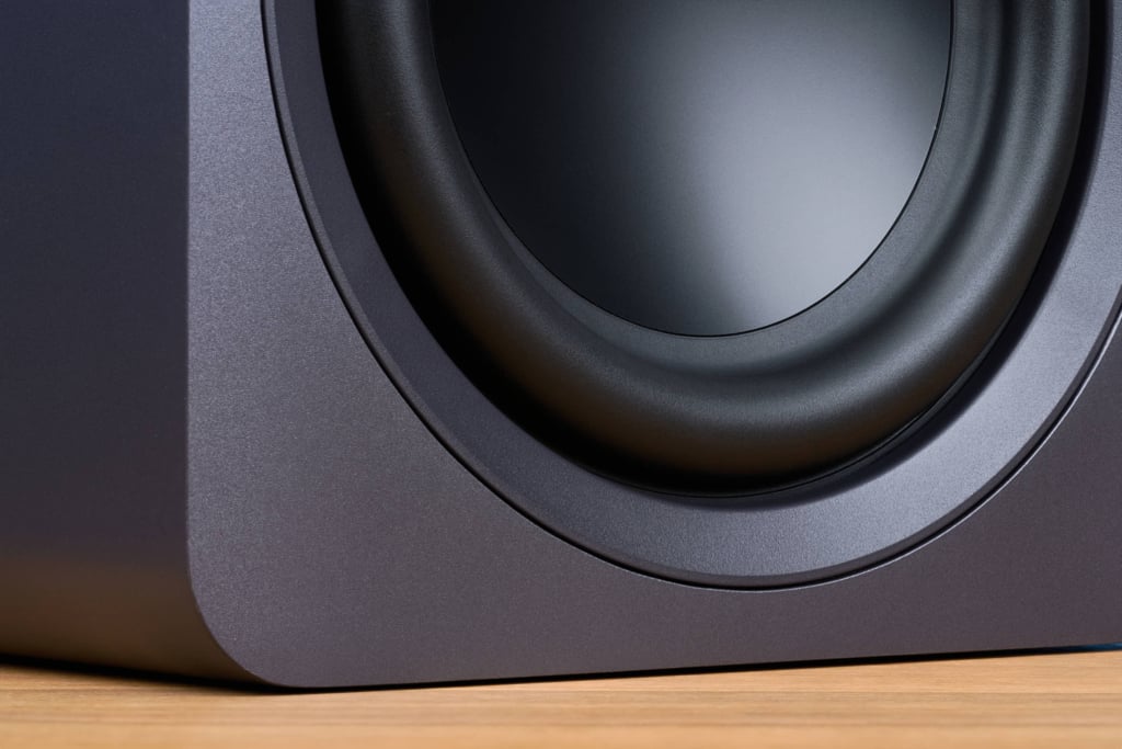 Details Design Subwoofer Samsung HW-Q995GF