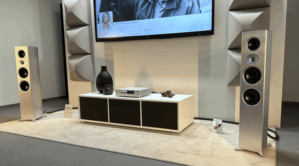 High End 2025 HiFi Anlagen T+A Talis S330 mit Symphonia