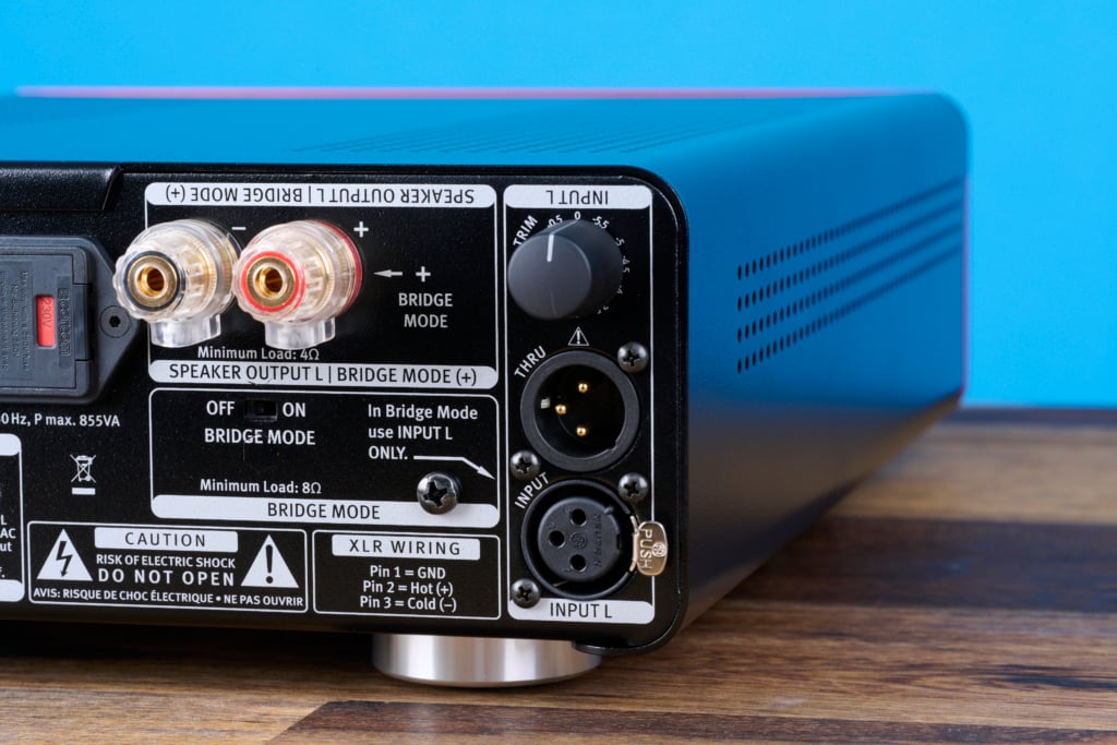 Beste Endstufe SPL Performer s800 Rückseite Anschlüsse