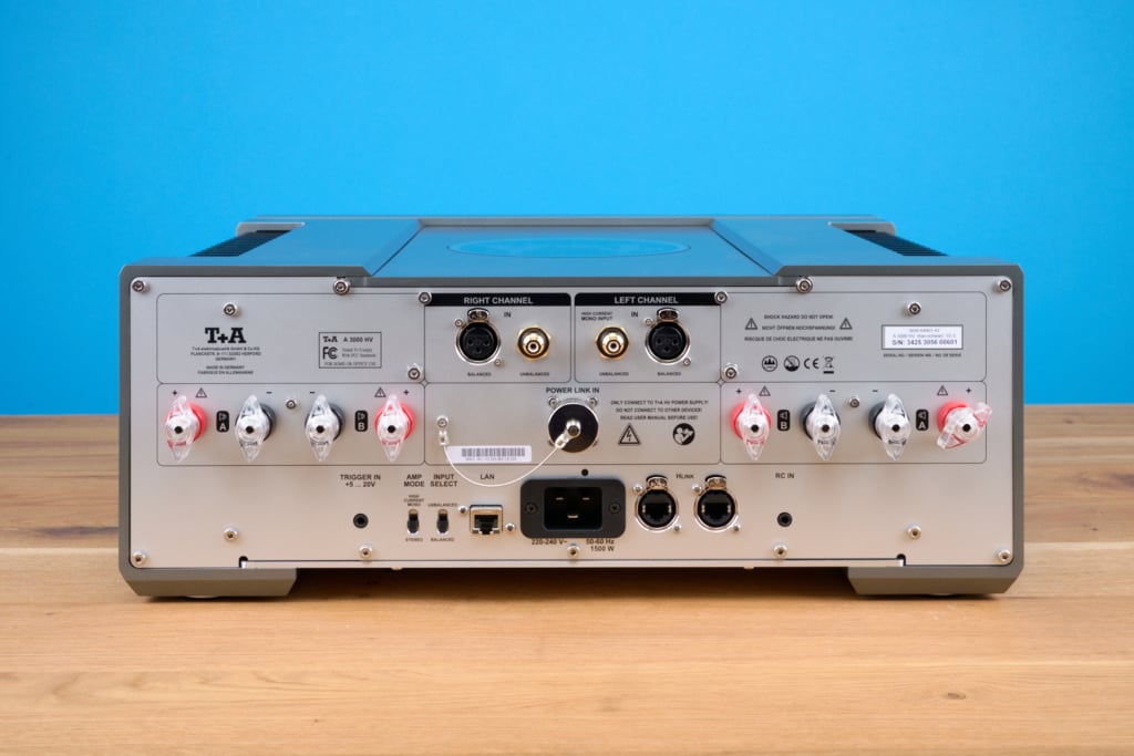 Beste Endstufe T+A A 3000 HV Rückseite Anschlüsse