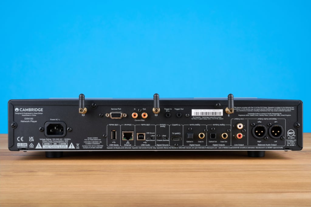 Beste Vorverstärker Cambridge Audio EXN100 Rückseite