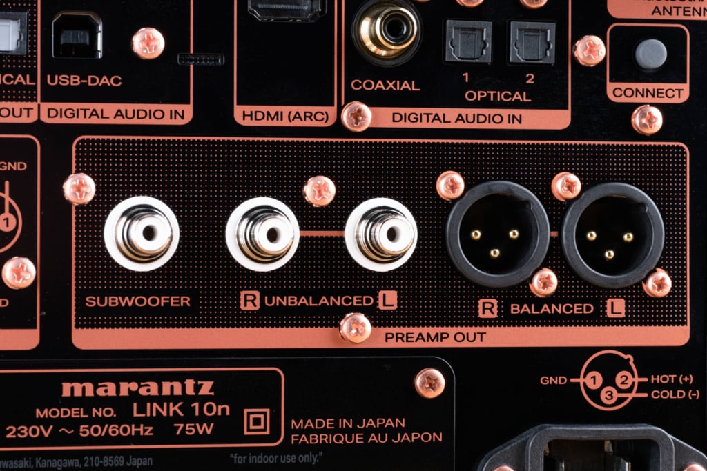 Beste Vorverstärker Marantz Link 10n Ausgänge Detail