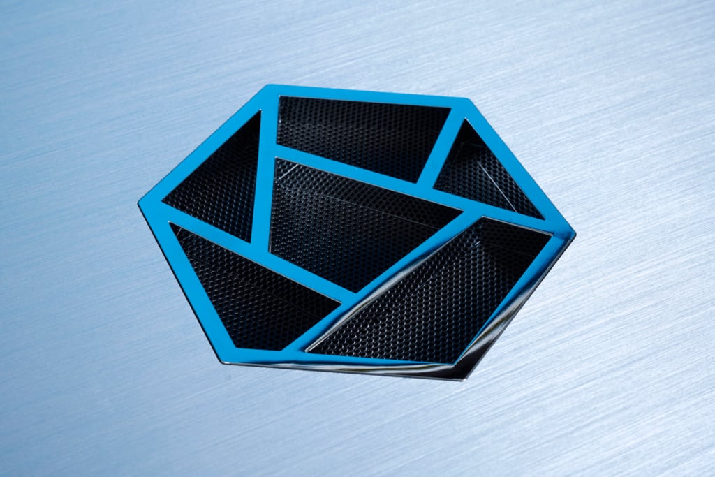 HiFi Rose RS130 Lüftung in Logo