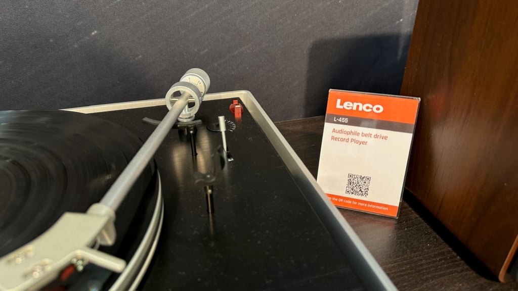 Lenco L445BK 
