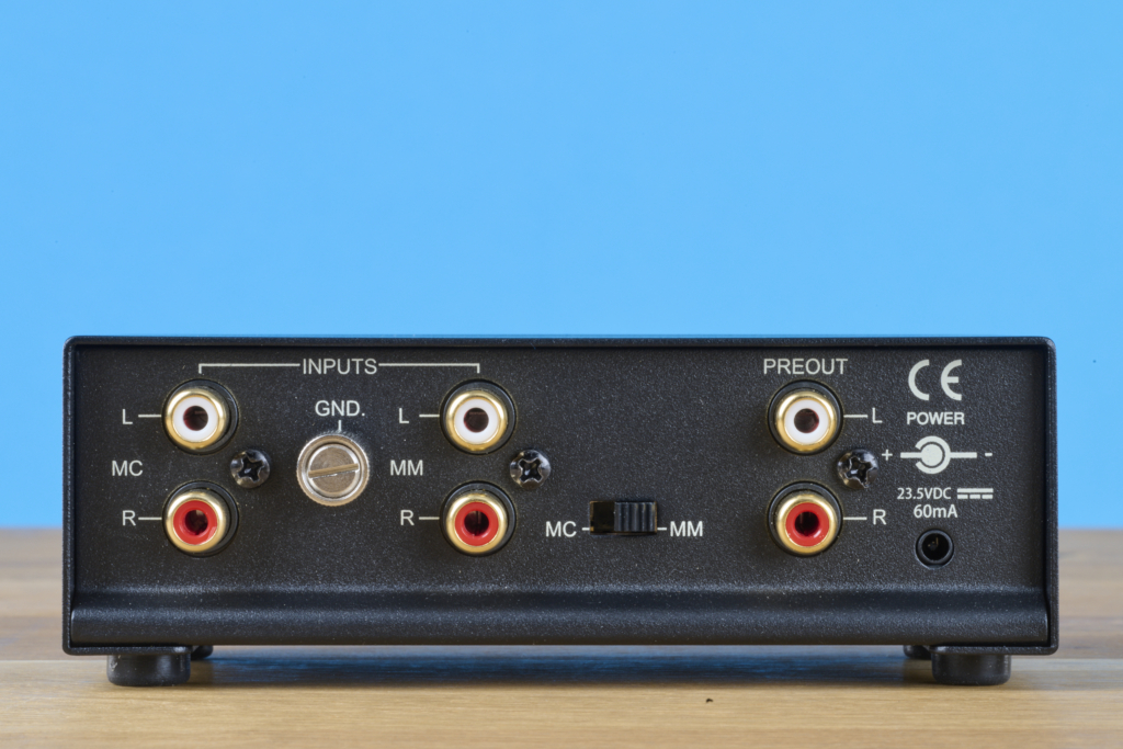 NAD PP 2e im Test – Anschluesse