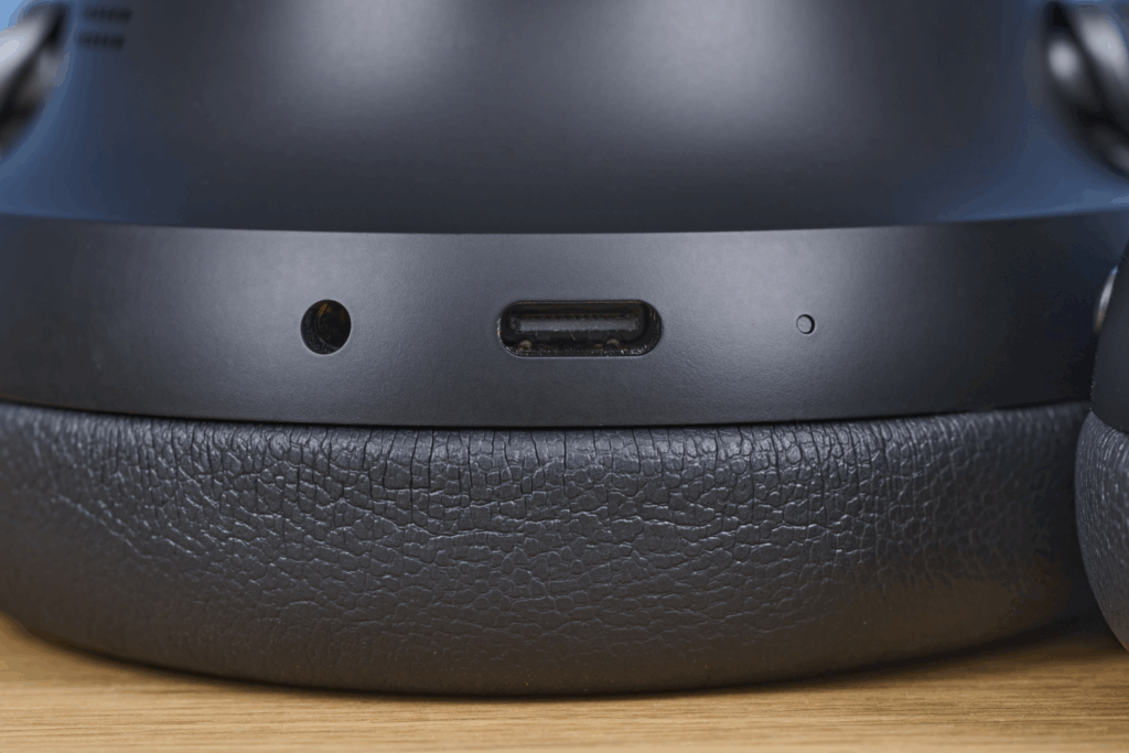 Sony WH 1000XM6 vs Bose QuietComfort Ultra Headphones im Vergleich Akku Bose
