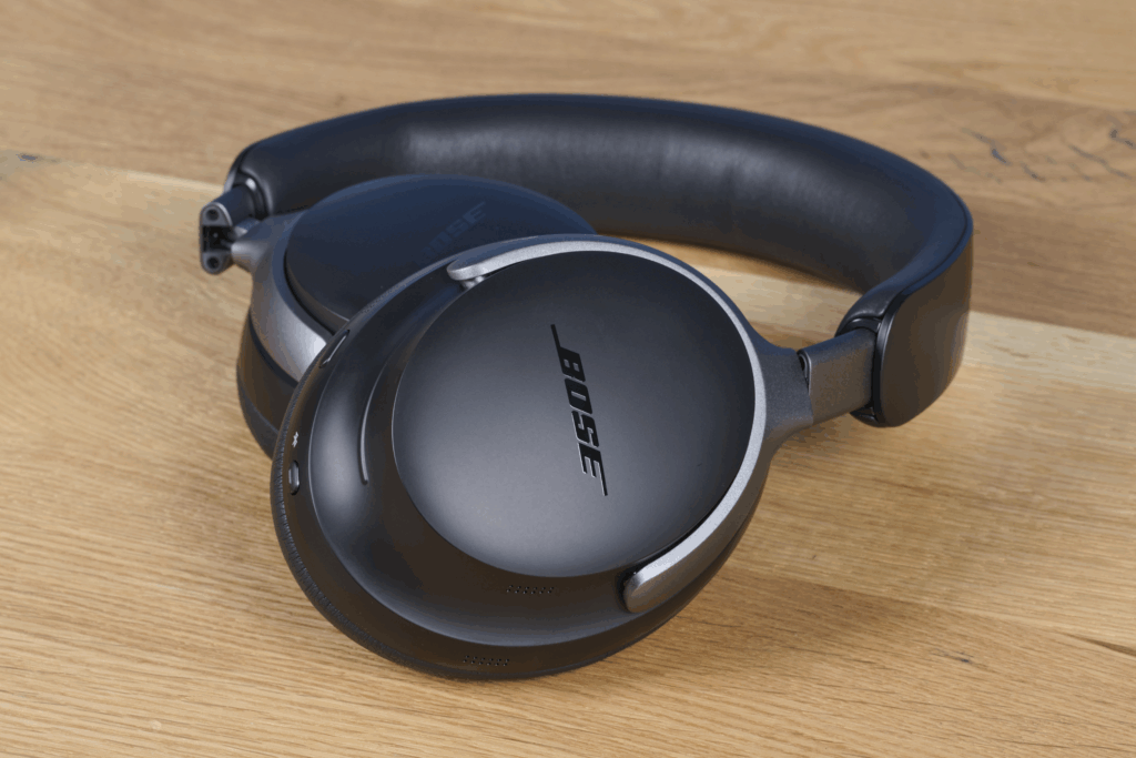 Sony WH 1000XM6 vs Bose QuietComfort Ultra Headphones im Vergleich Design Bose