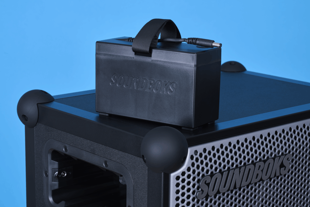 Soundboks 4 vs Teufel Rockster Neo Vergleich Akku Soundboks
