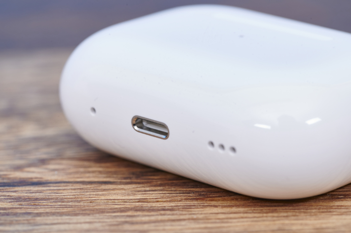 Apple AirPods 4 ANC vs Apple AirPods Pro 2 Praxis