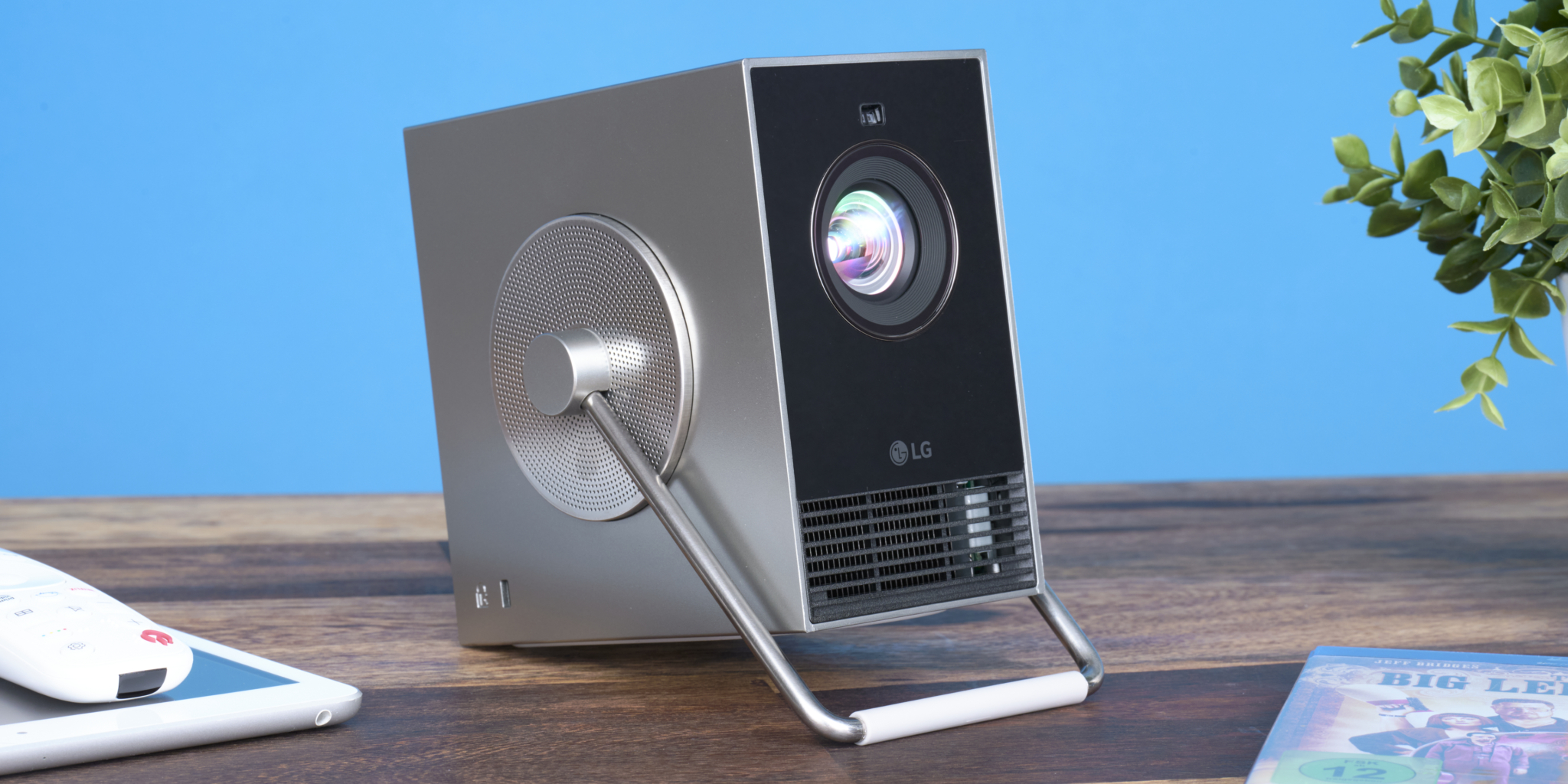 Mini-Beamer im Test: Das sind die besten portablen Beamer 2025 - HIFI.DE