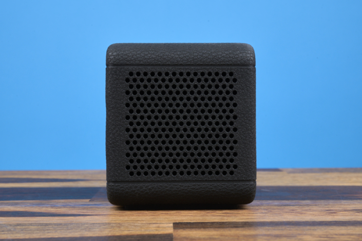 Marshall Middleton II vs Bose SoundLink Plus Design