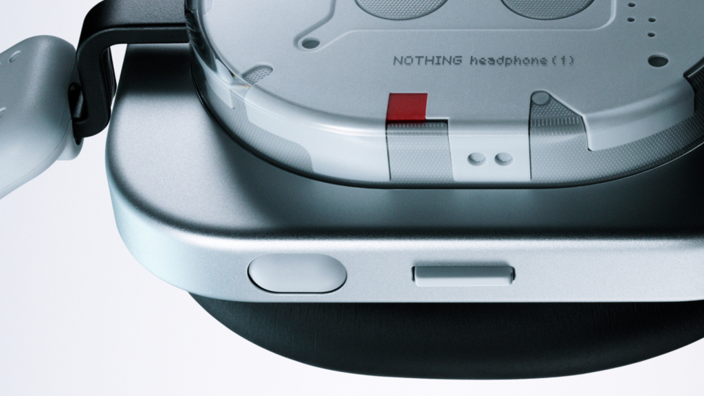Die Nothing Headphones (1) setzen auf haptische Bedienelemente.
