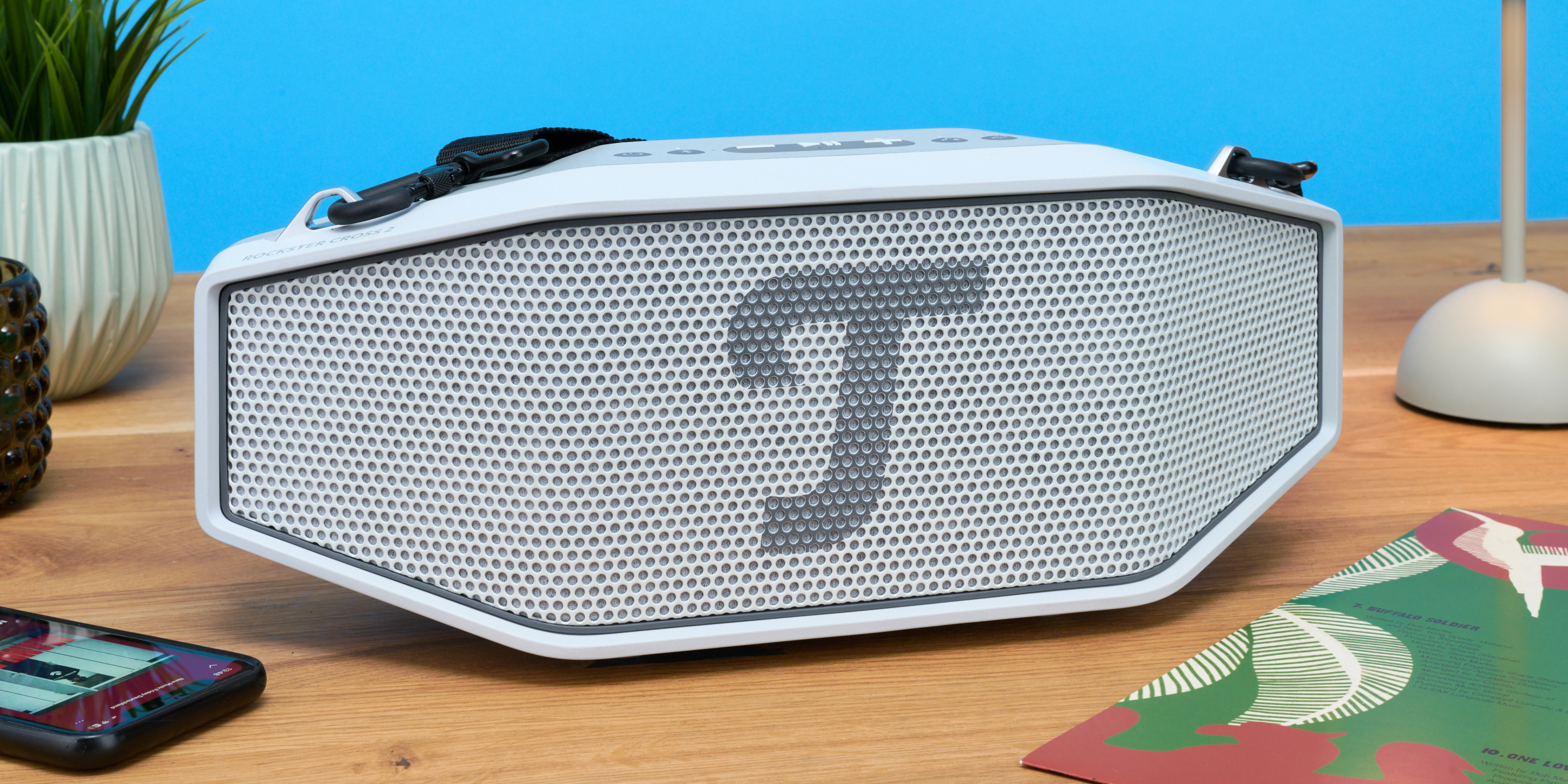 Teufel Rockster Cross 2 Titelbild | HIFI.DE Test