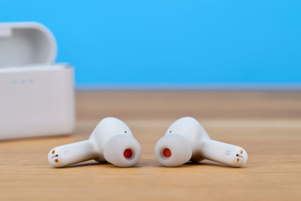 Cambridge Audio Melomania A100 – Paar vor dem Case
