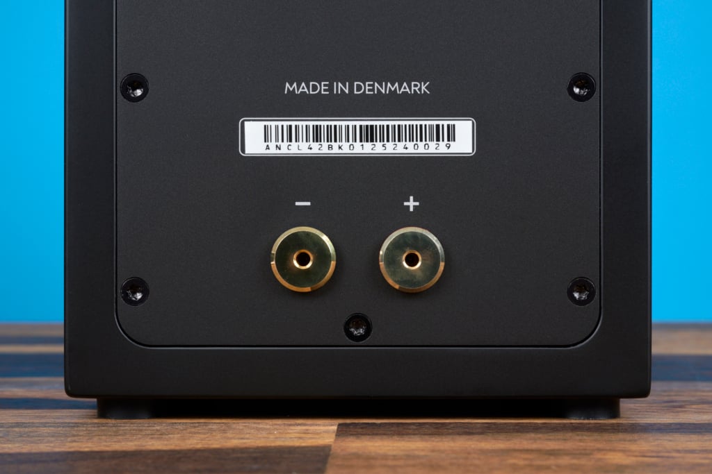 Radiant Acoustics Clarity 4.2 im Test – Rueckseite