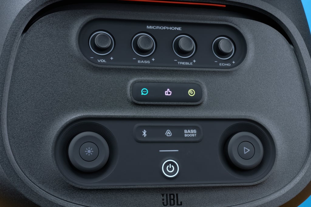 JBL Partybox 520 vs JBL Partybox Stage 320 im Vergleich Anschluesse