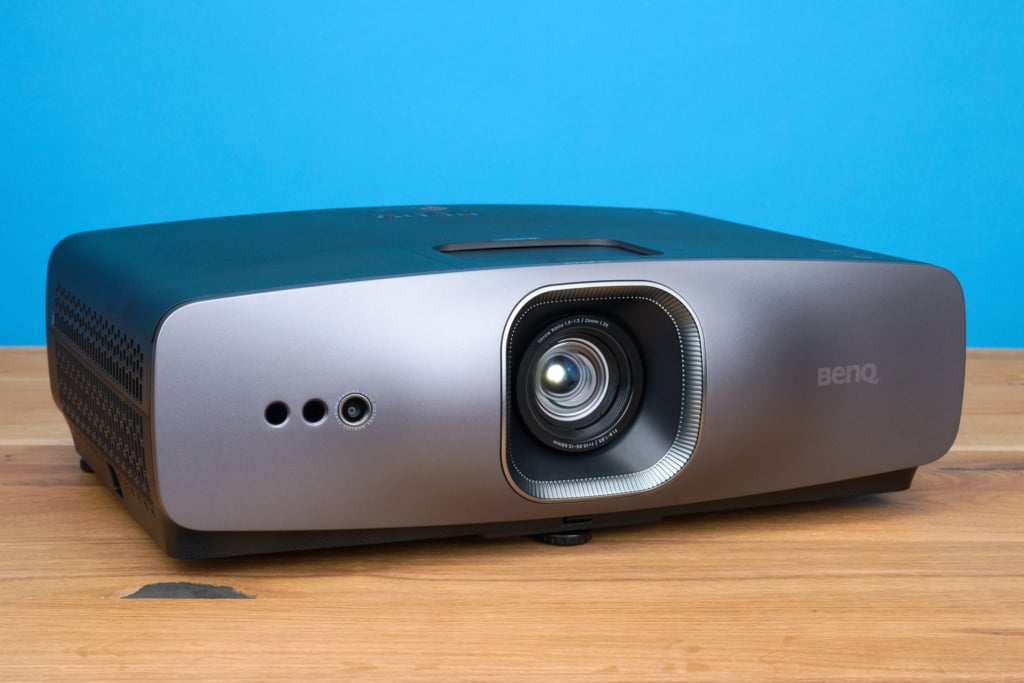 BenQ W2720i im Betrieb